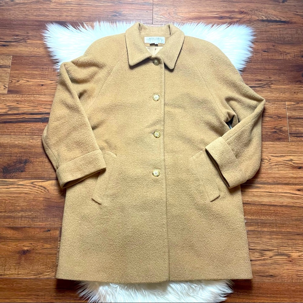 Larry Levine Women’s Tan Camel Hair Button Down Pea Coat Size 10 EUC